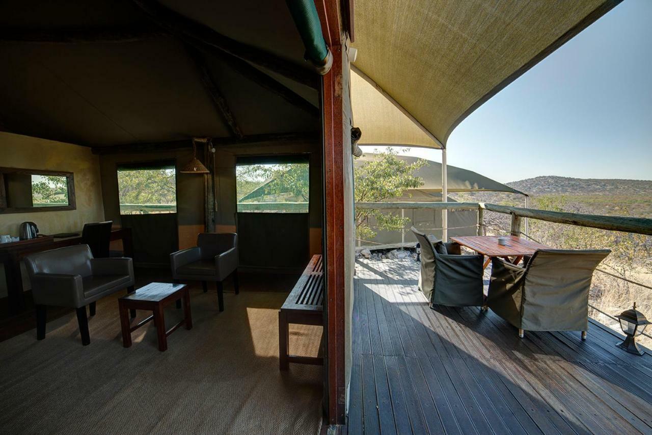 Eagle Tented Lodge & Spa Okaukuejo Esterno foto